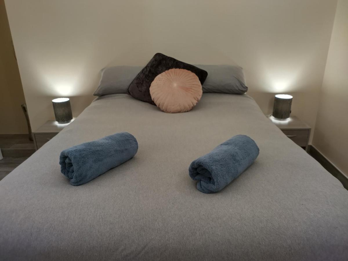 Queens Holiday Apartment بيمبروك دوك المظهر الخارجي الصورة